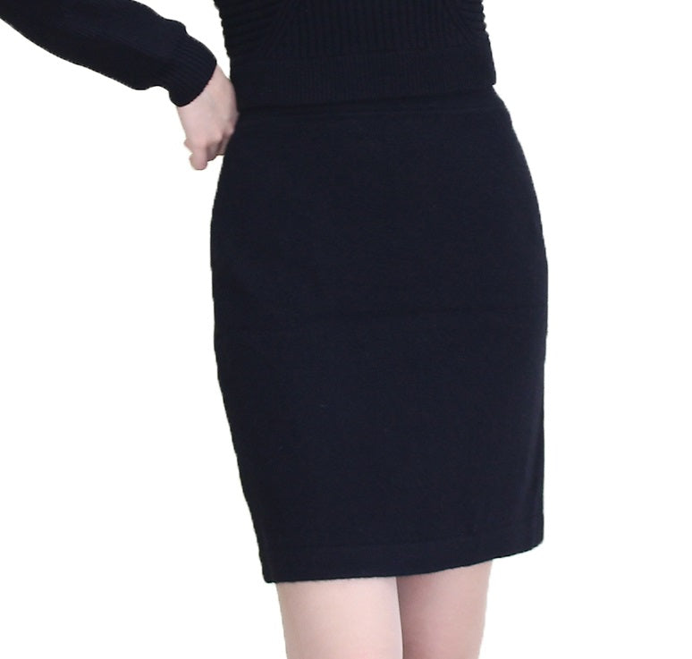 100 % cashmere skirt