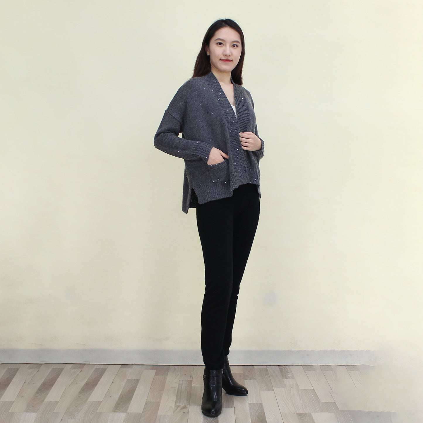 Women's cashmere cardigan