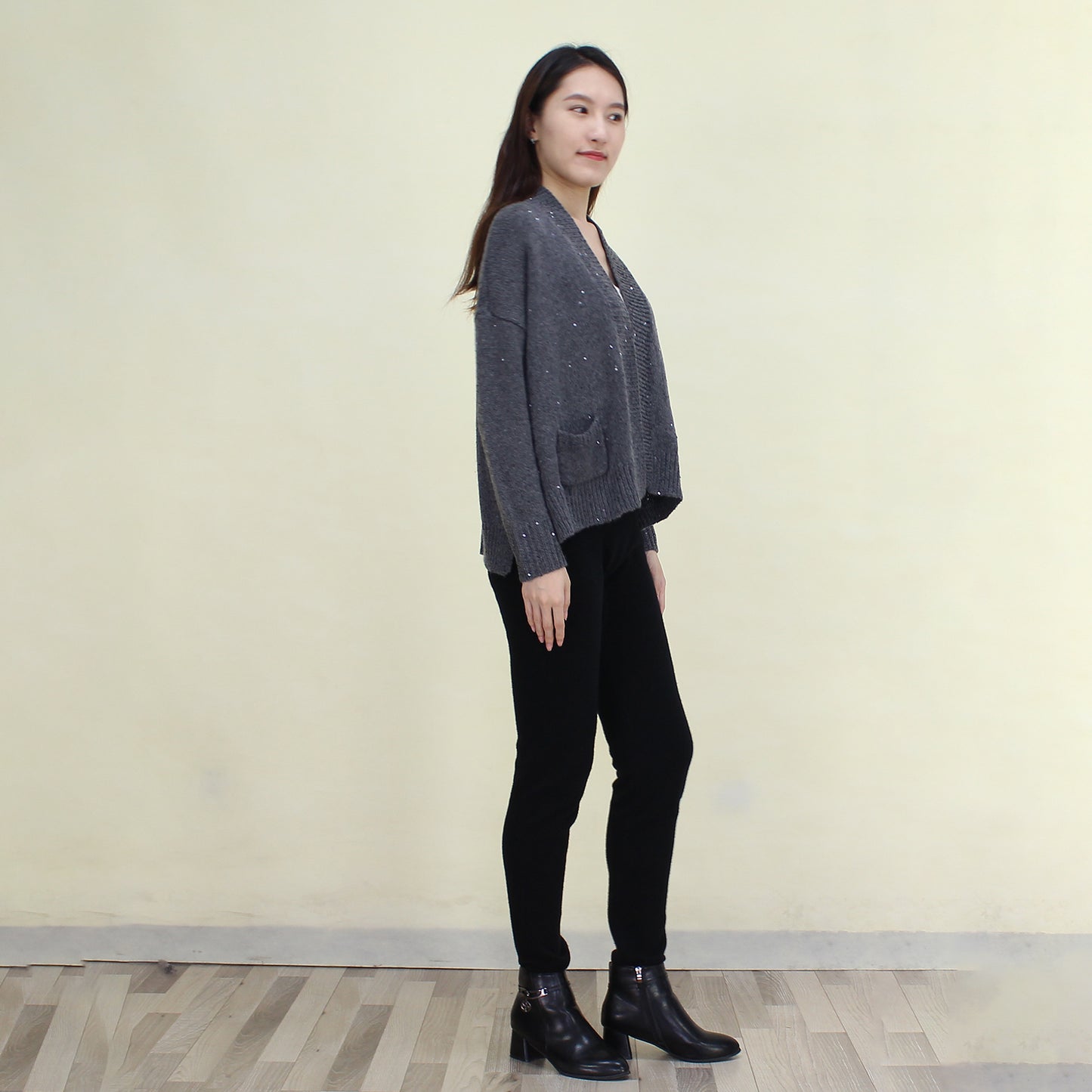 Women's cashmere cardigan