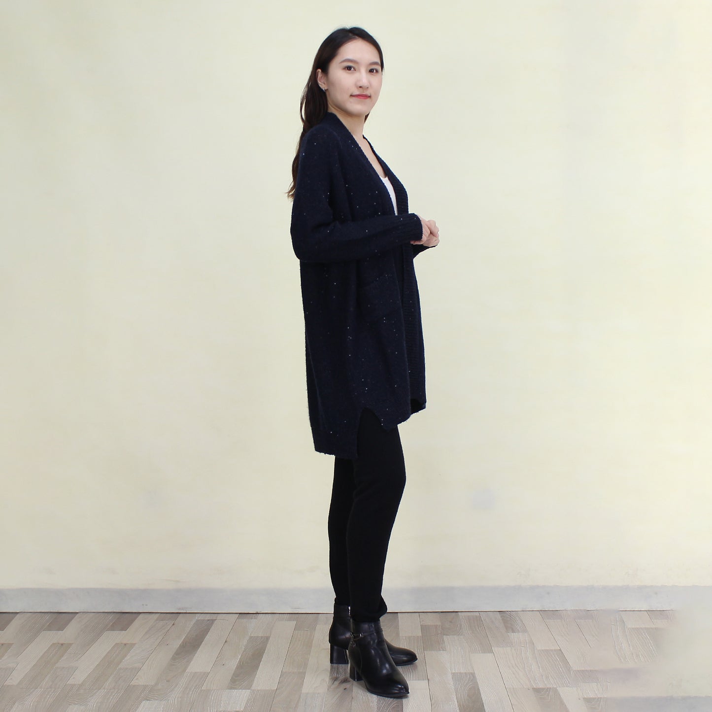 Women's cashmere cardigan