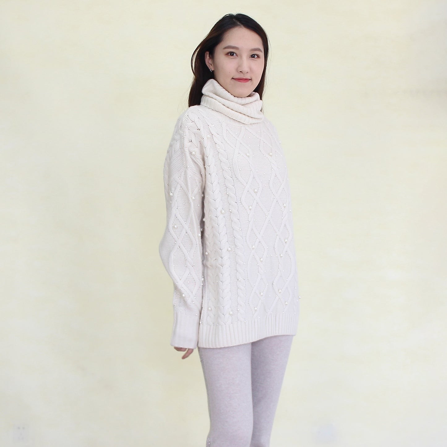 Women's cashmere pullover