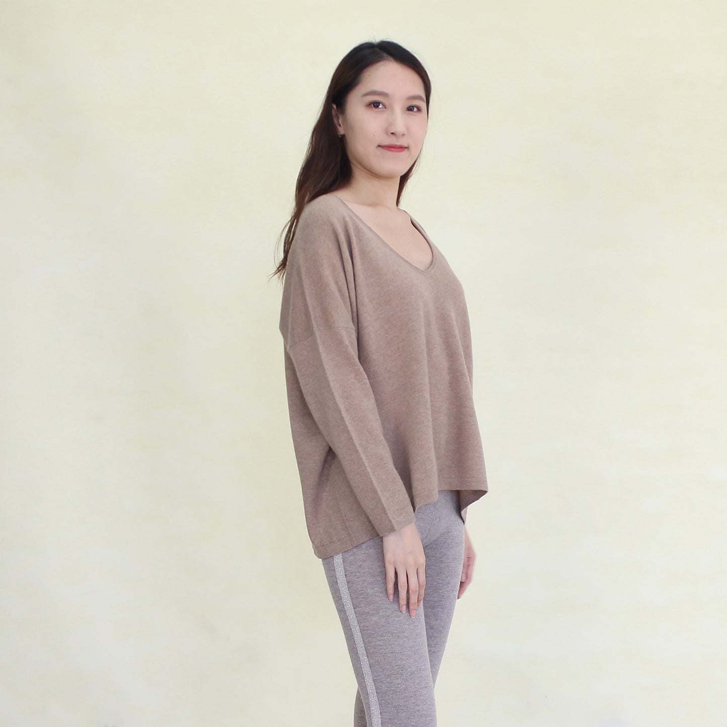 Women's cashmere pullover with mink