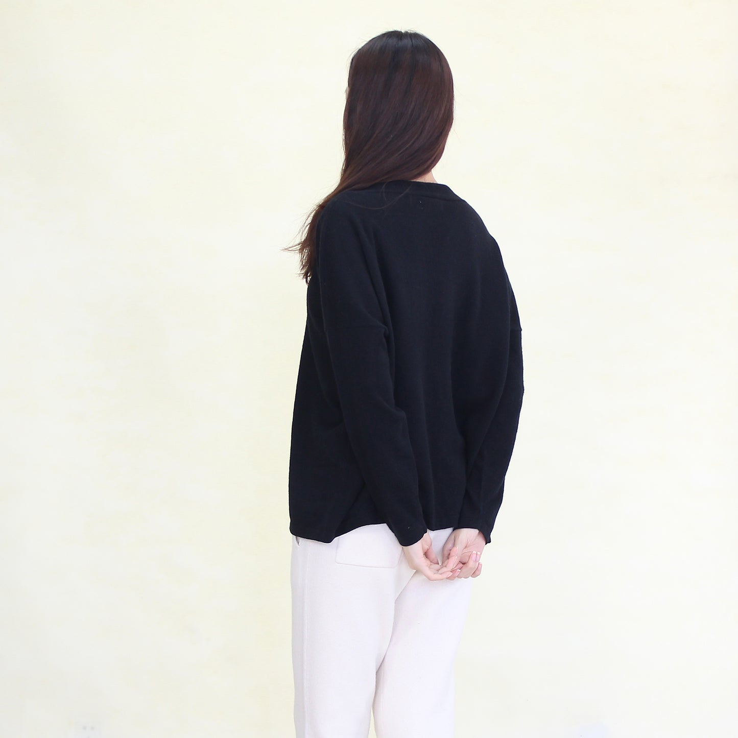 Women's cashmere pullover