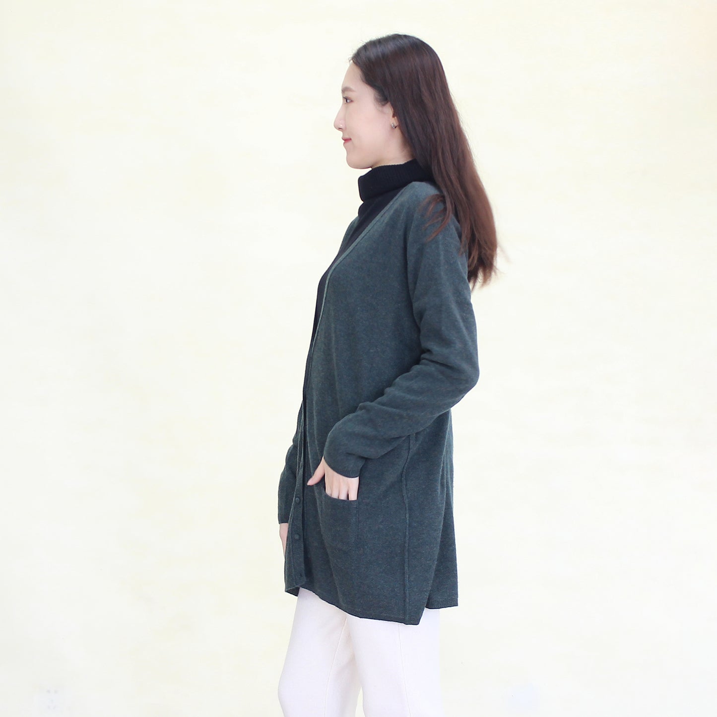 Women's cashmere cardigan