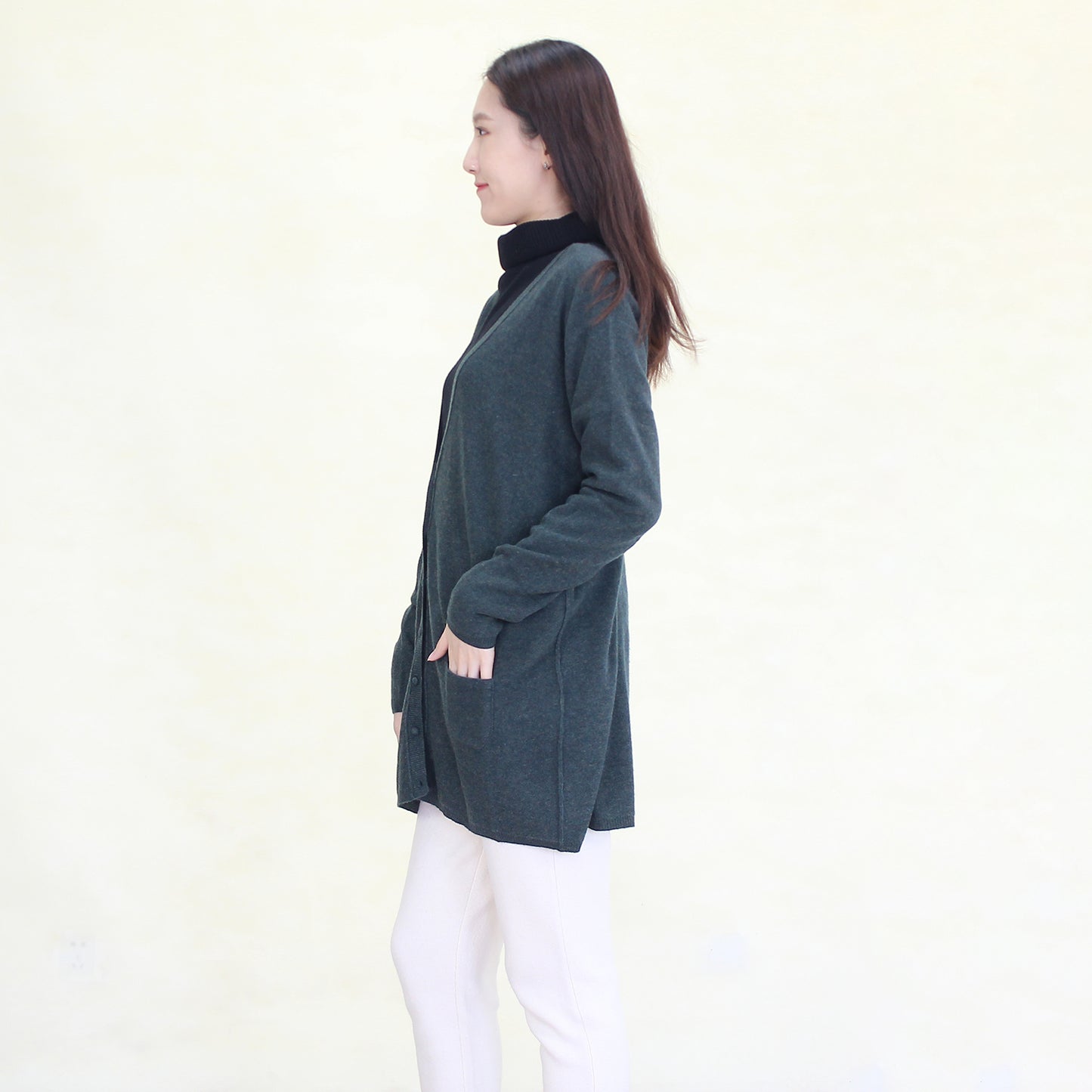Women's cashmere cardigan