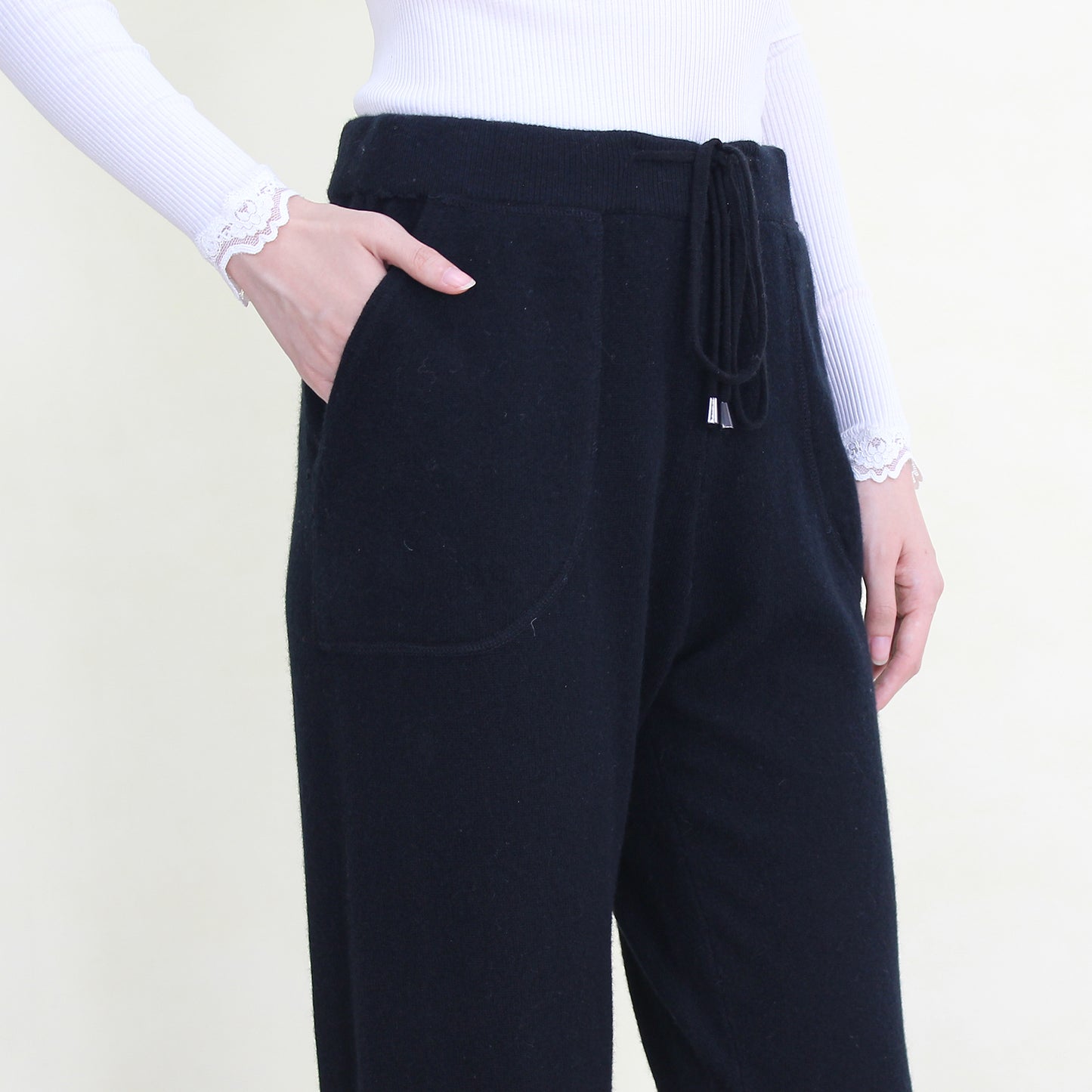 Women's cashmere pants