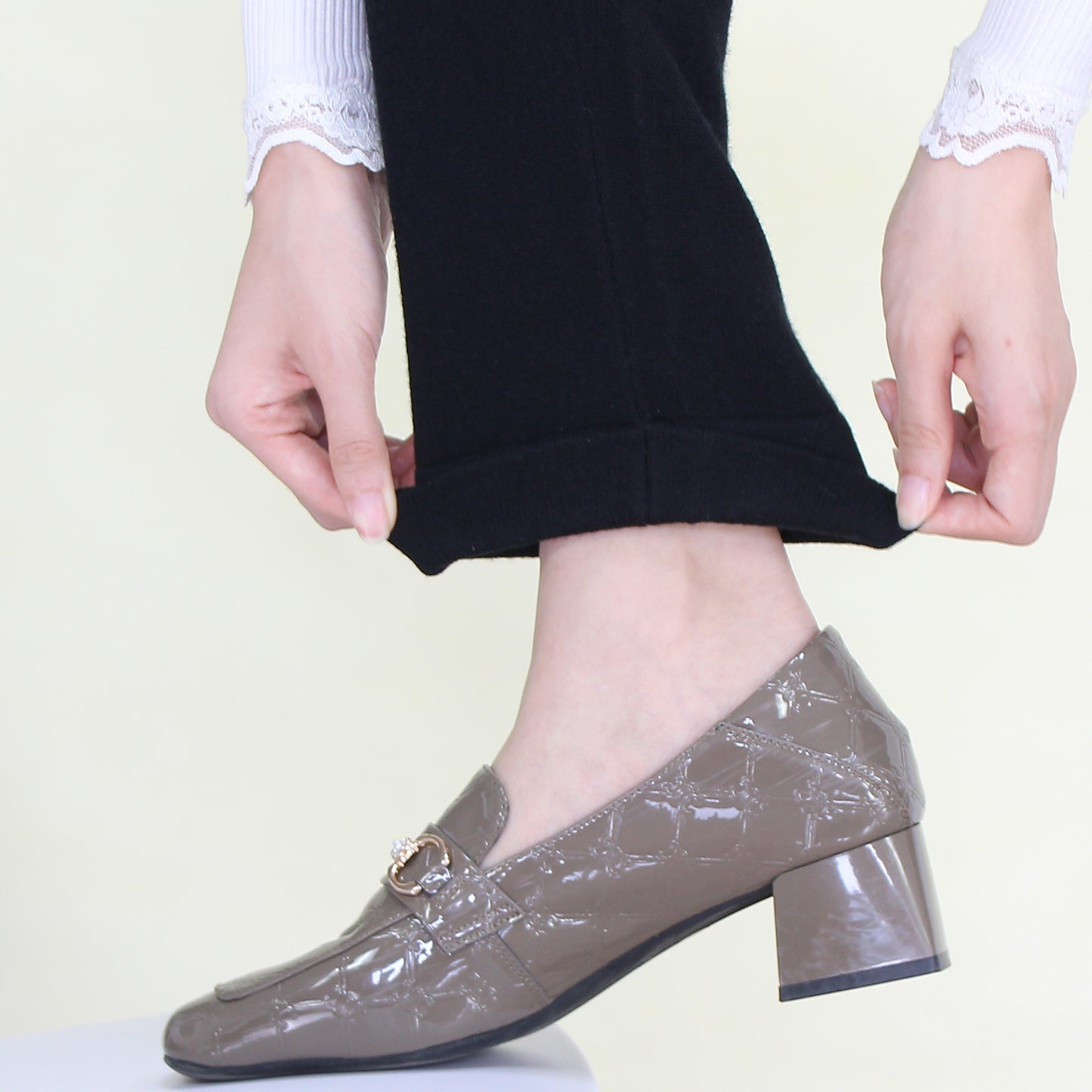 Women's cashmere pants