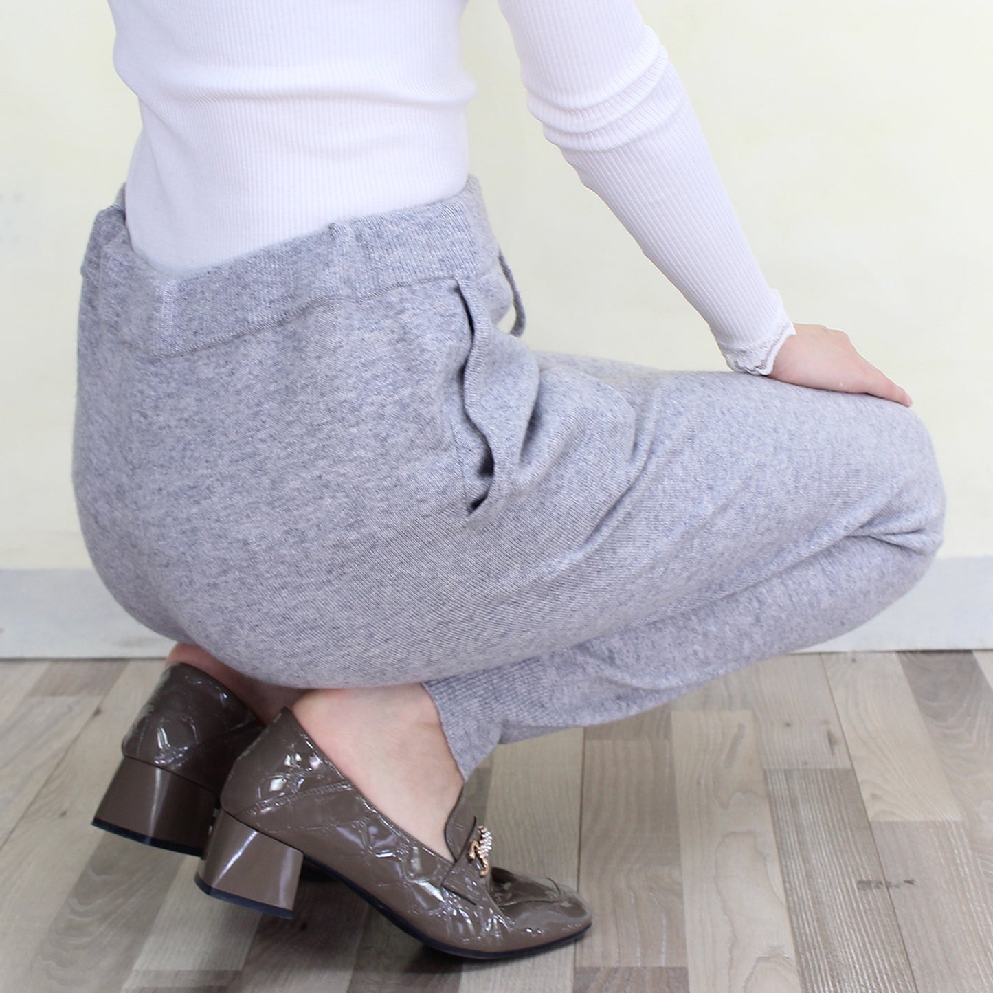 Women's cashmere pants