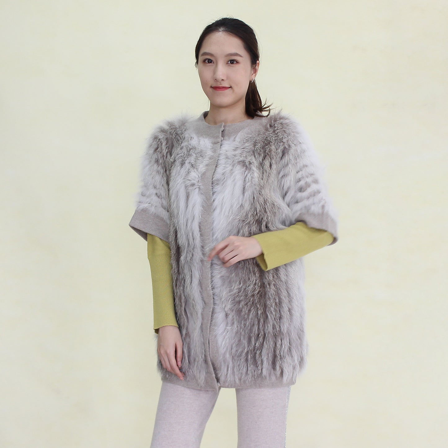 Women's cashmere cardigan with fox fur