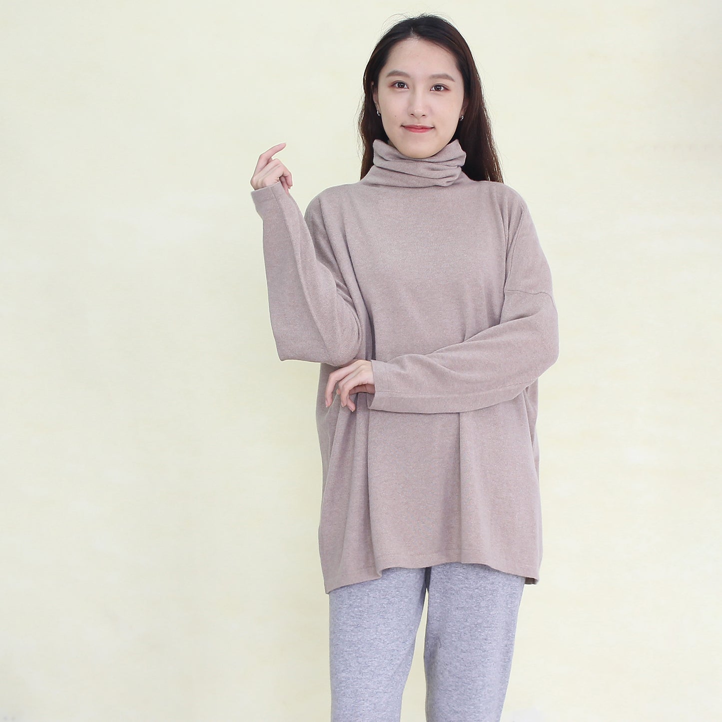 Women's cashmere pullover
