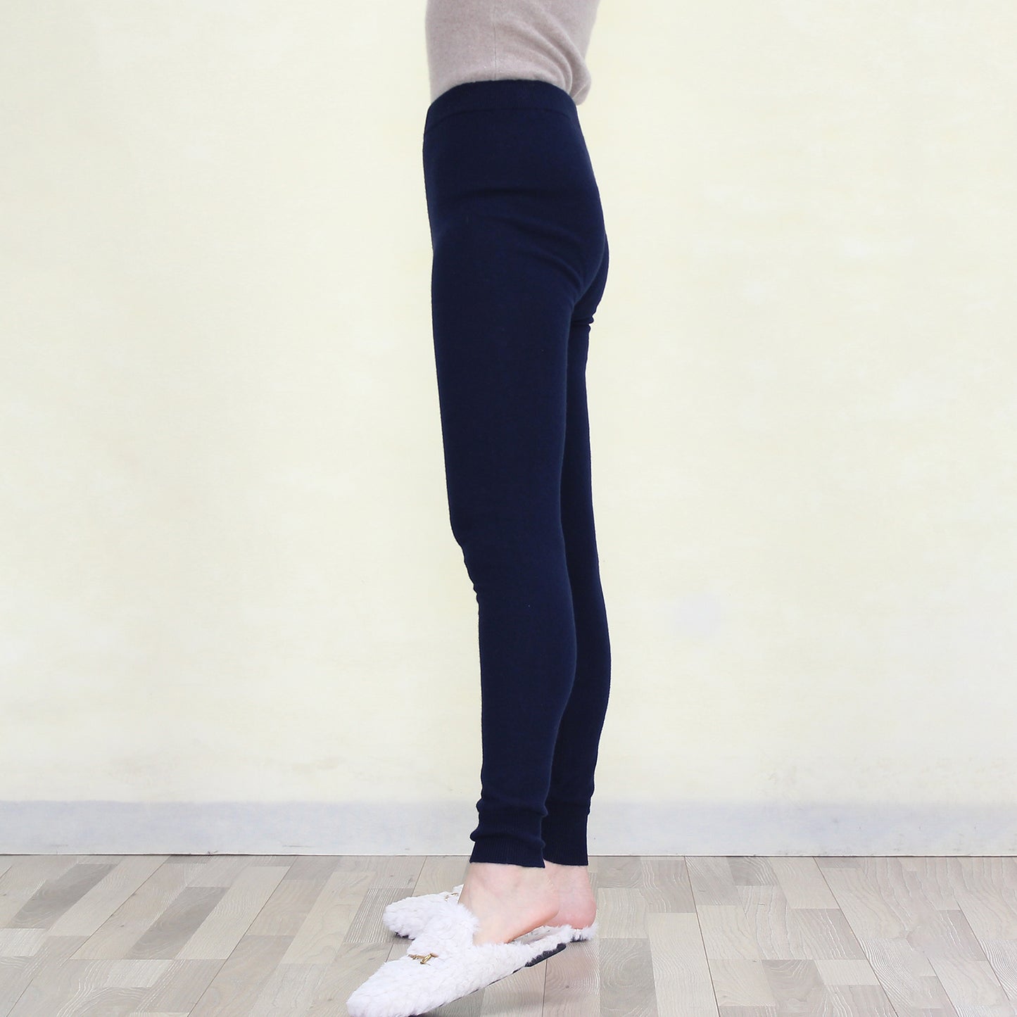 Women's cashmere pants