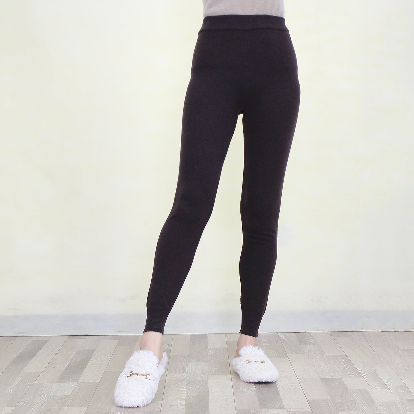 Women's cashmere pants