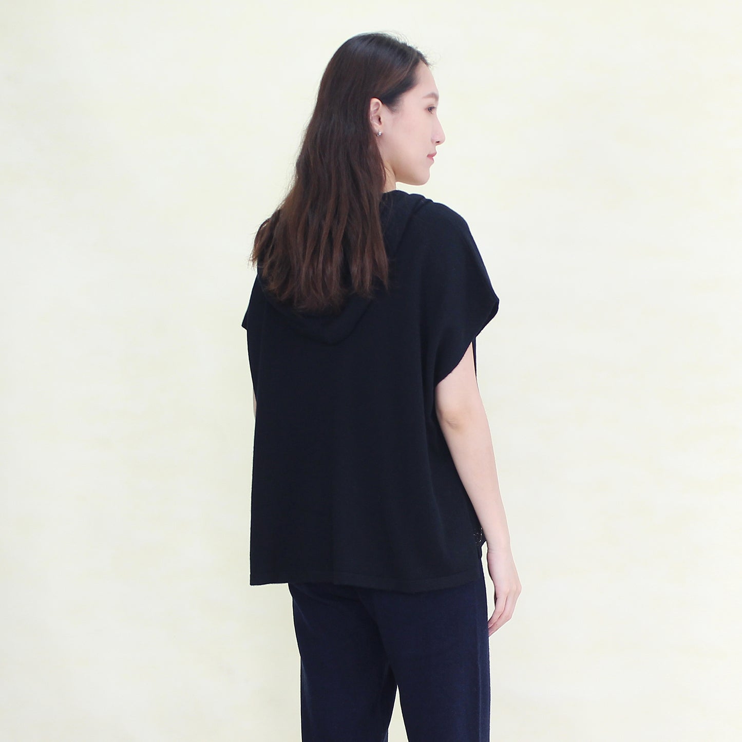 Women's cashmere pullover