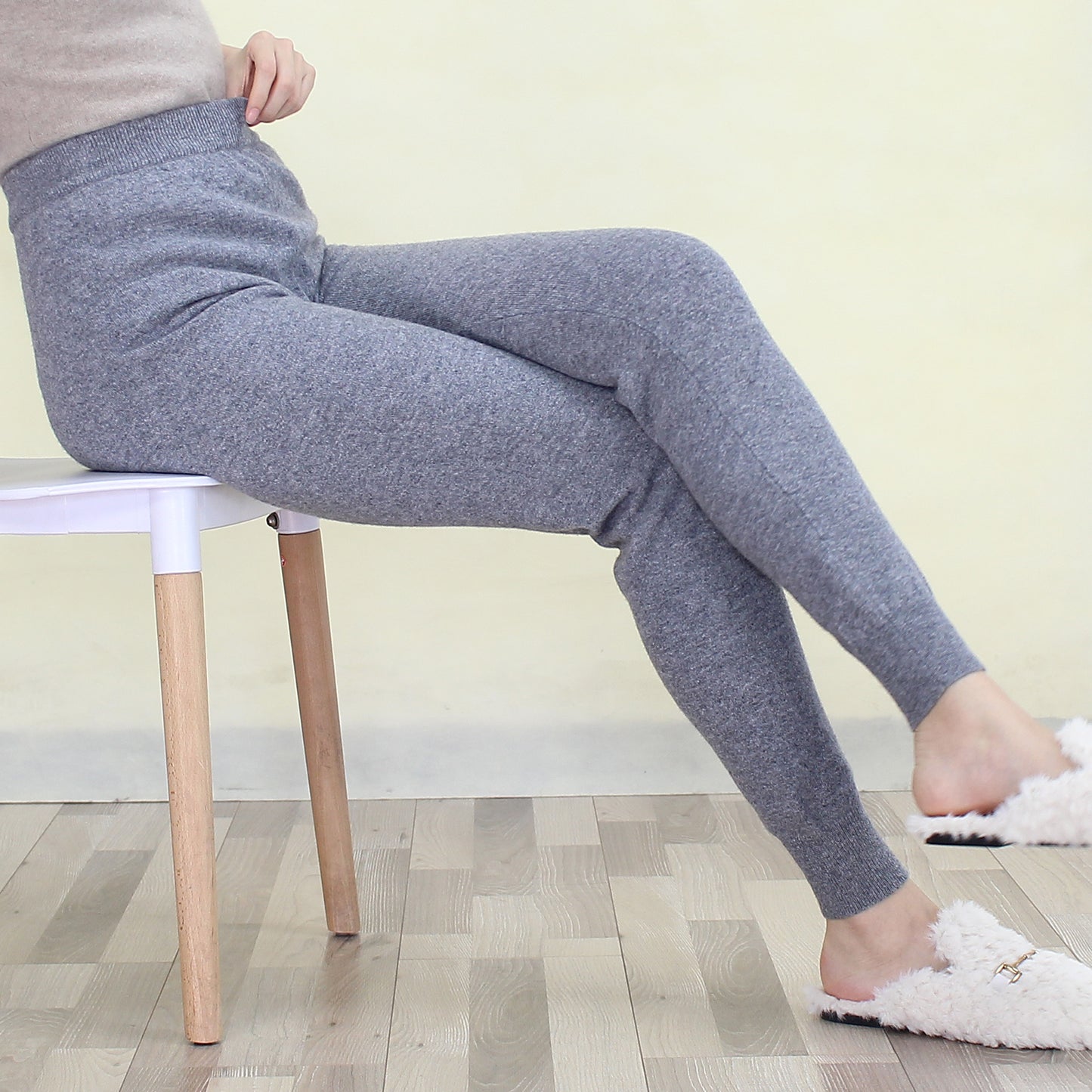 Women's cashmere pants