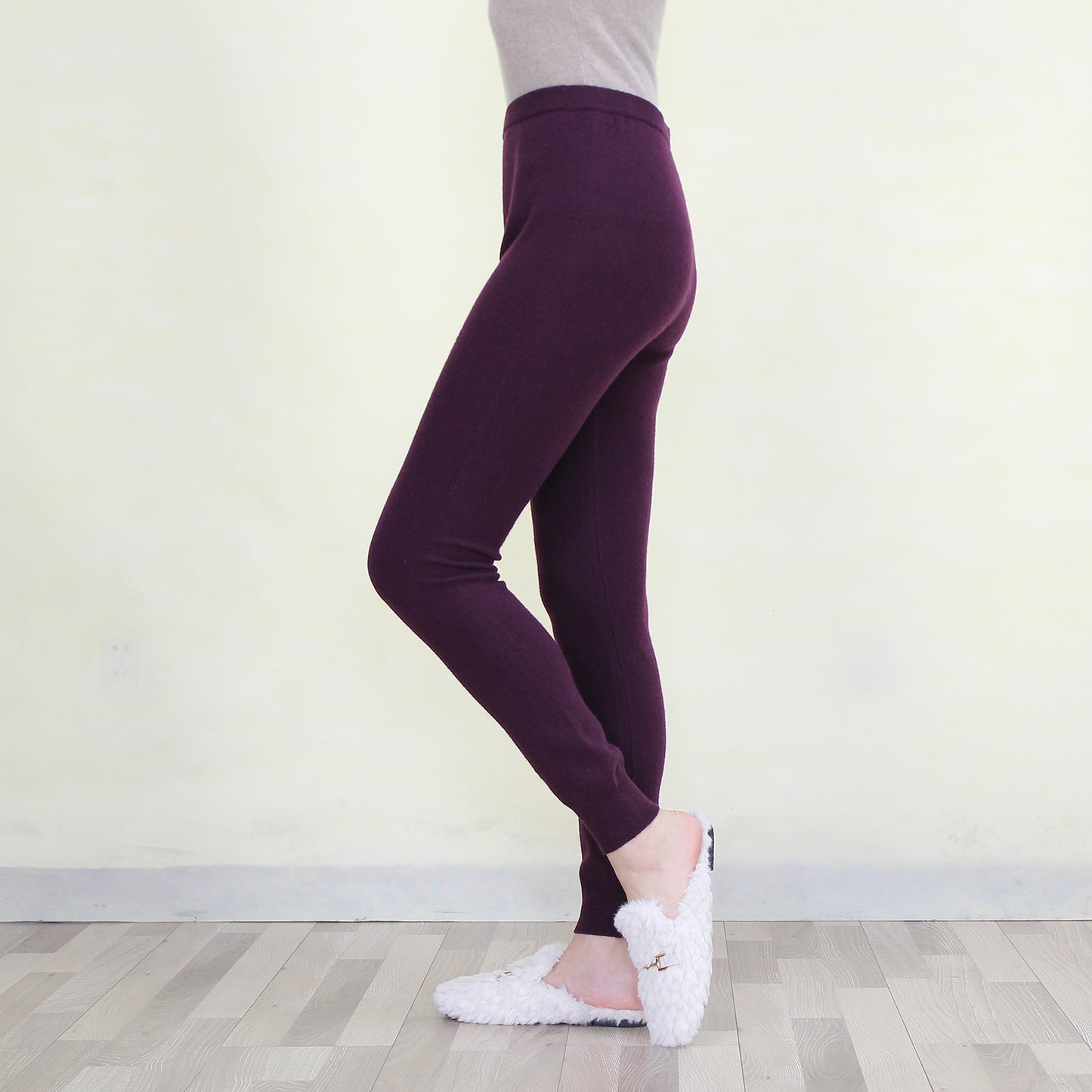 Women's cashmere pants