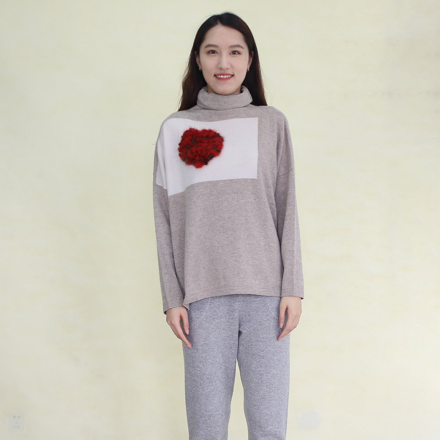 Women's cashmere pullover