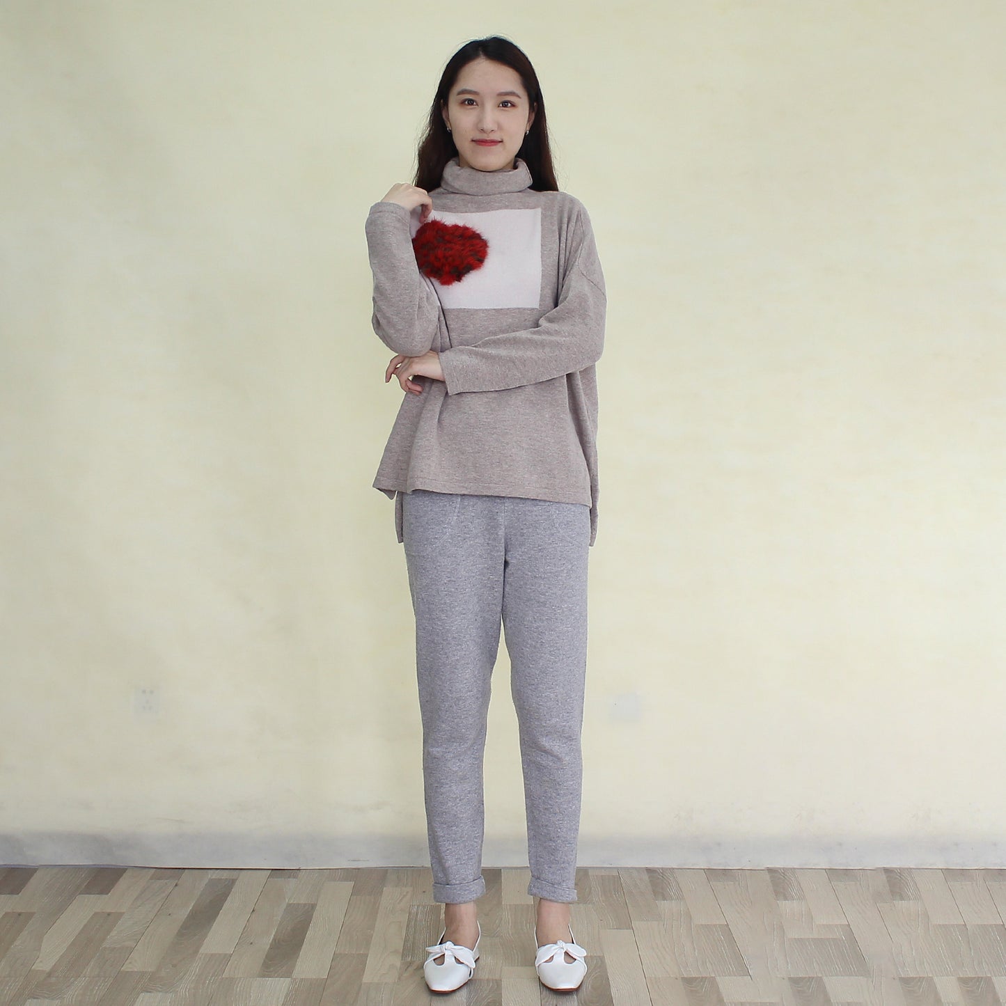Women's cashmere pullover