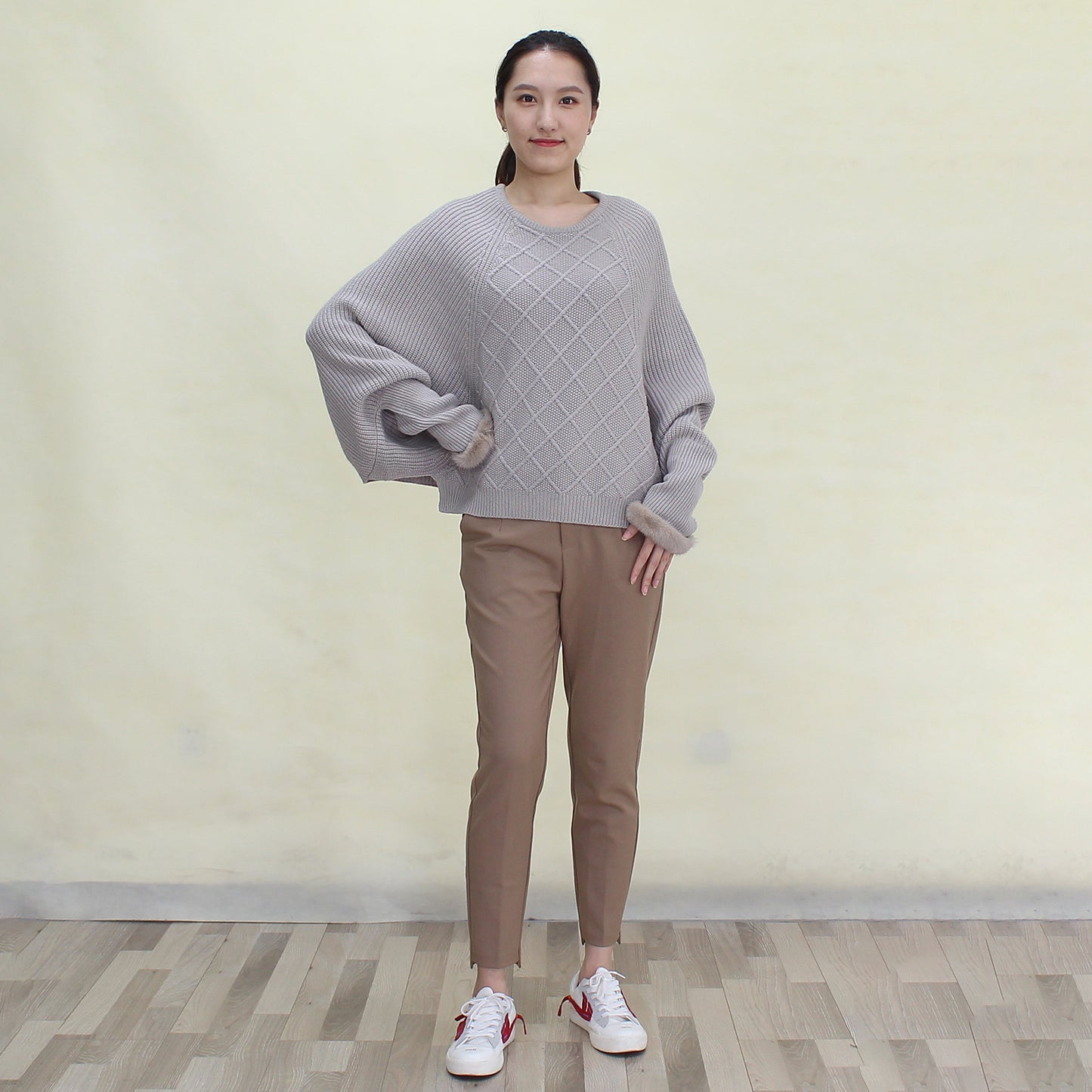 Women's cashmere pullover