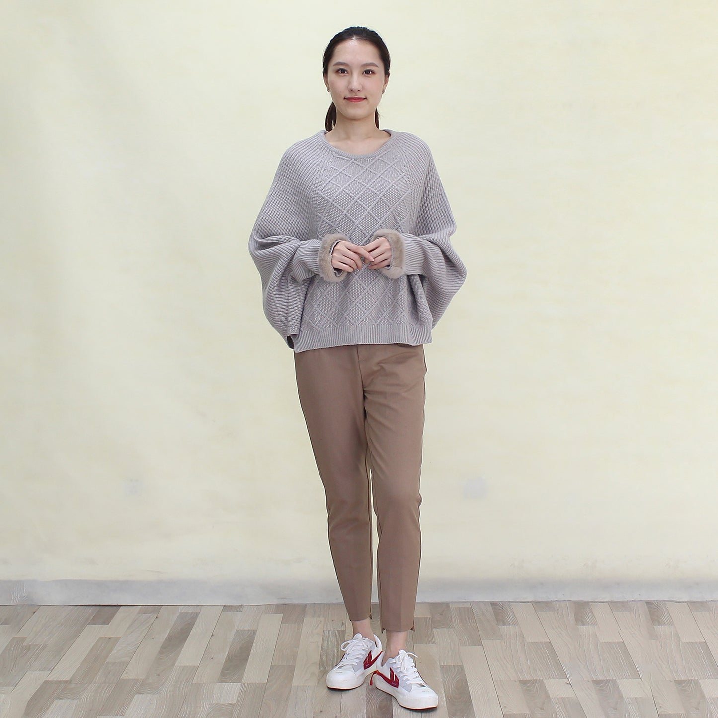 Women's cashmere pullover
