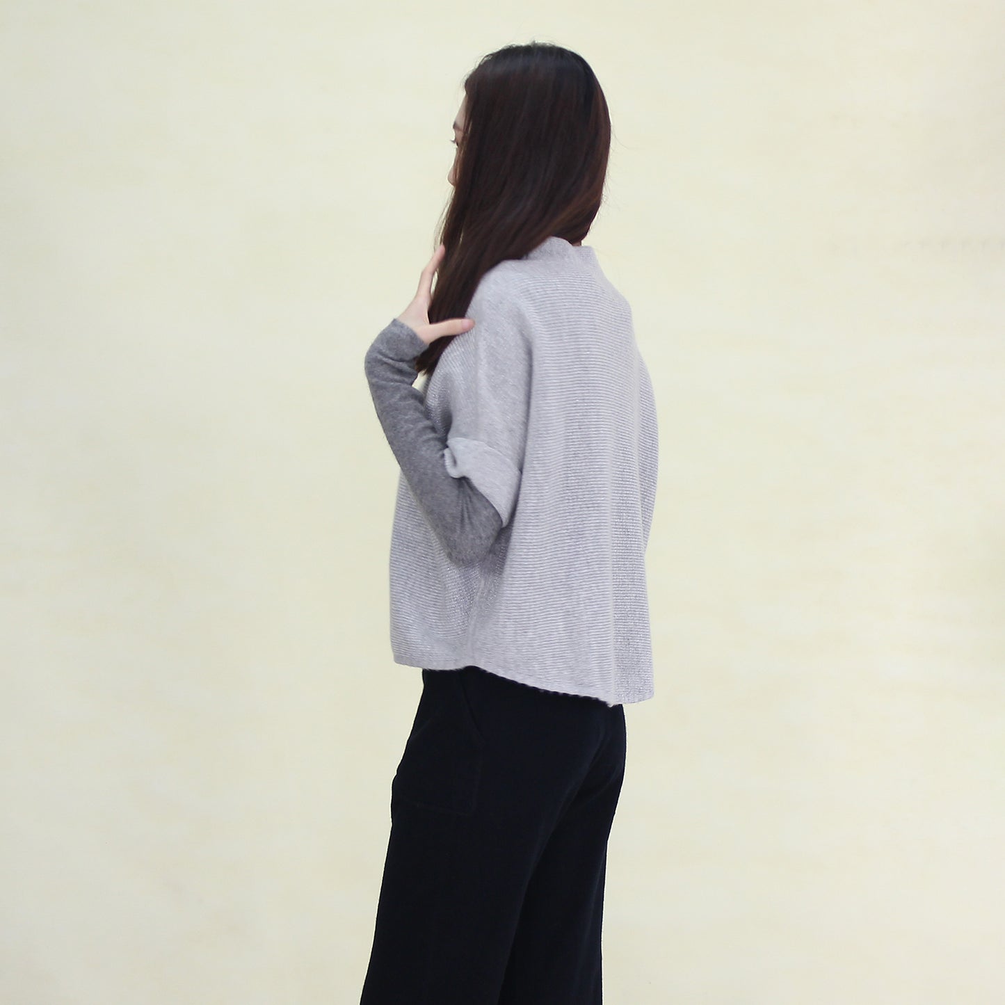 Women's cashmere pullover