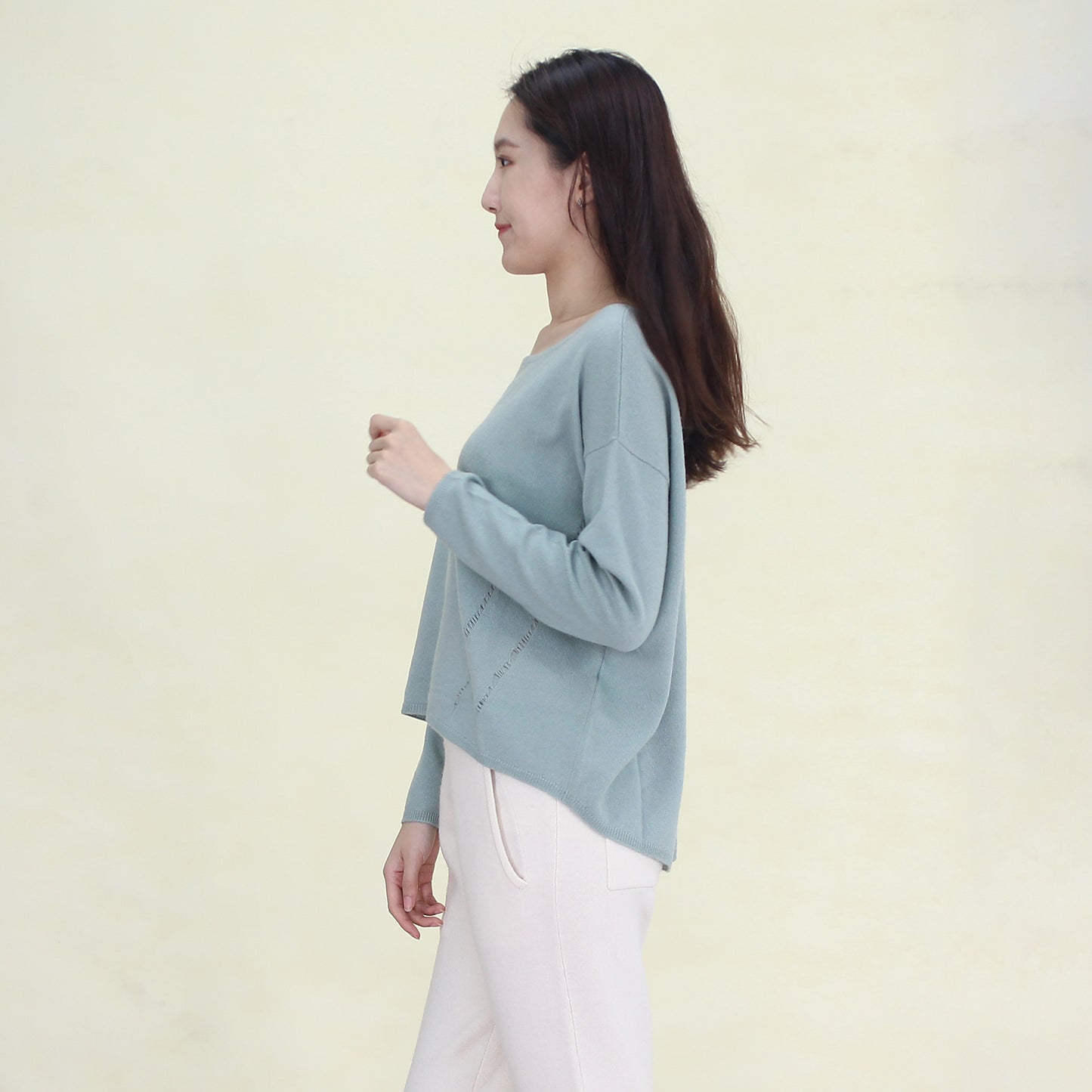 Women's cashmere pullover
