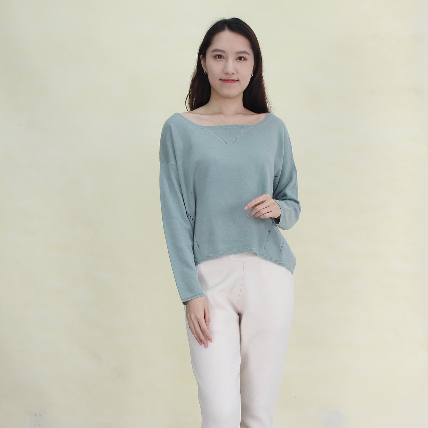 Women's cashmere pullover