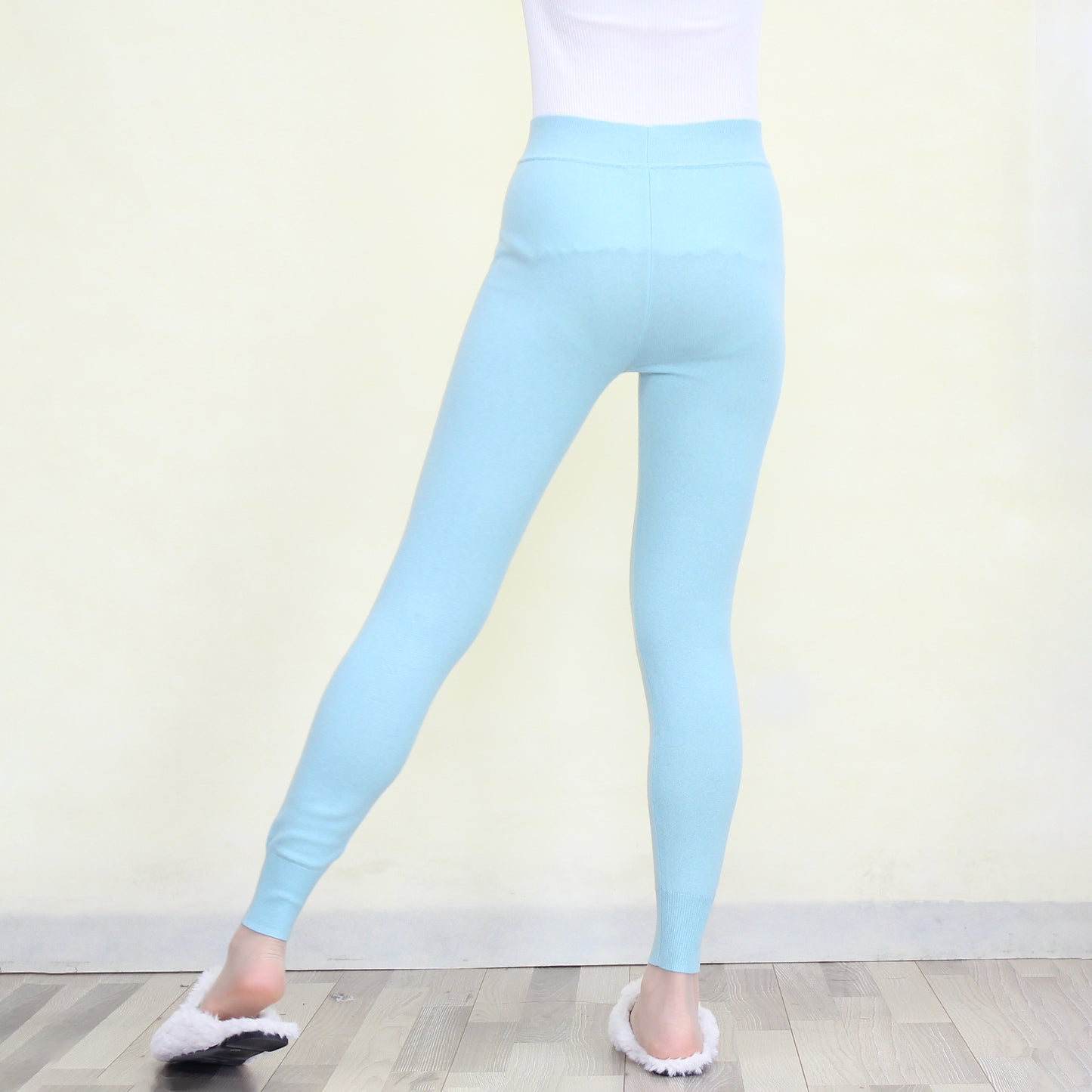 Women's cashmere pants
