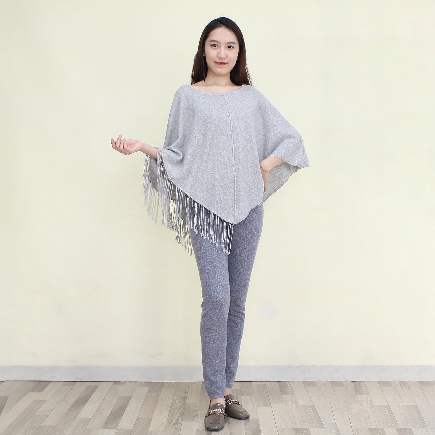 Women's cashmere shawl