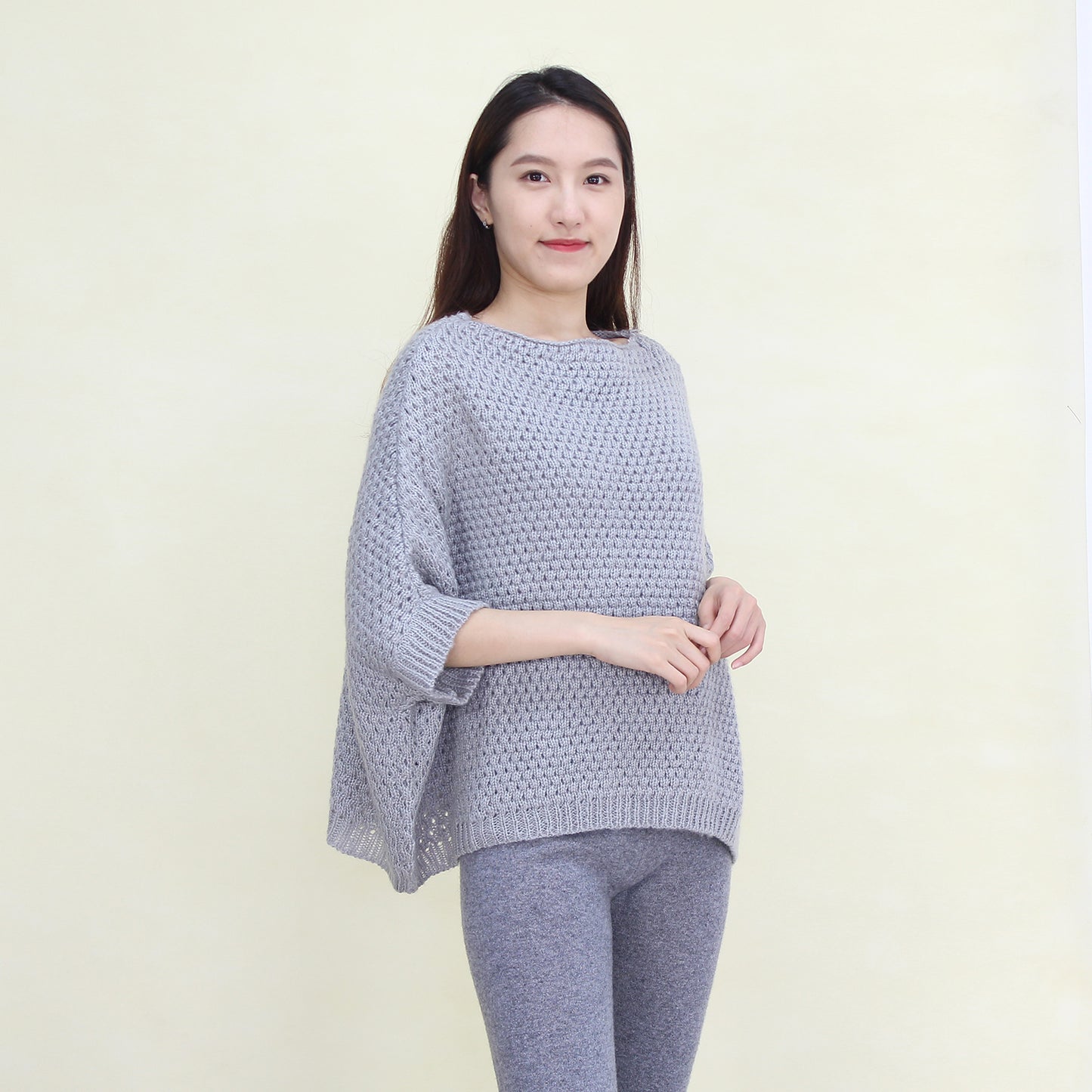 Women's cashmere pullover