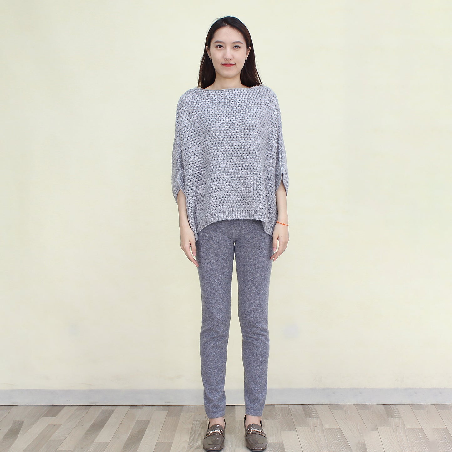 Women's cashmere pullover