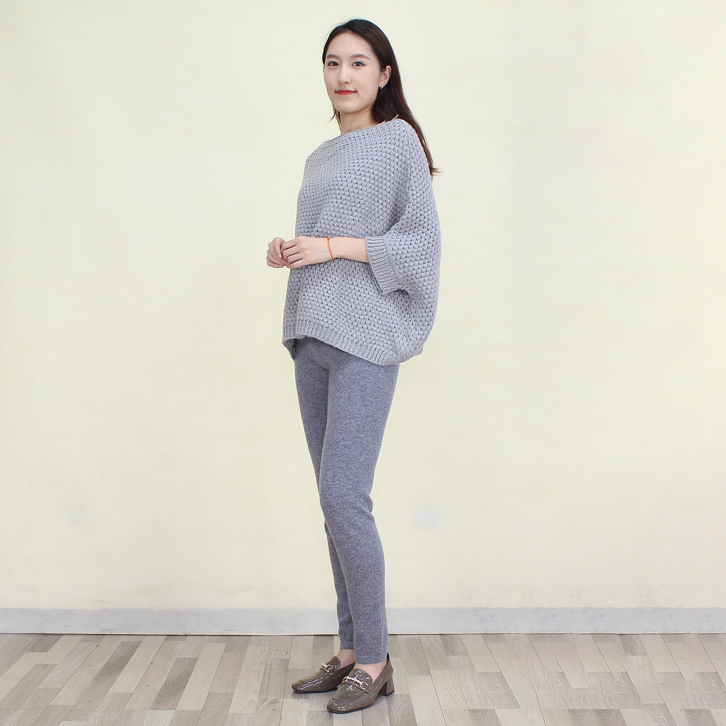 Women's cashmere pullover