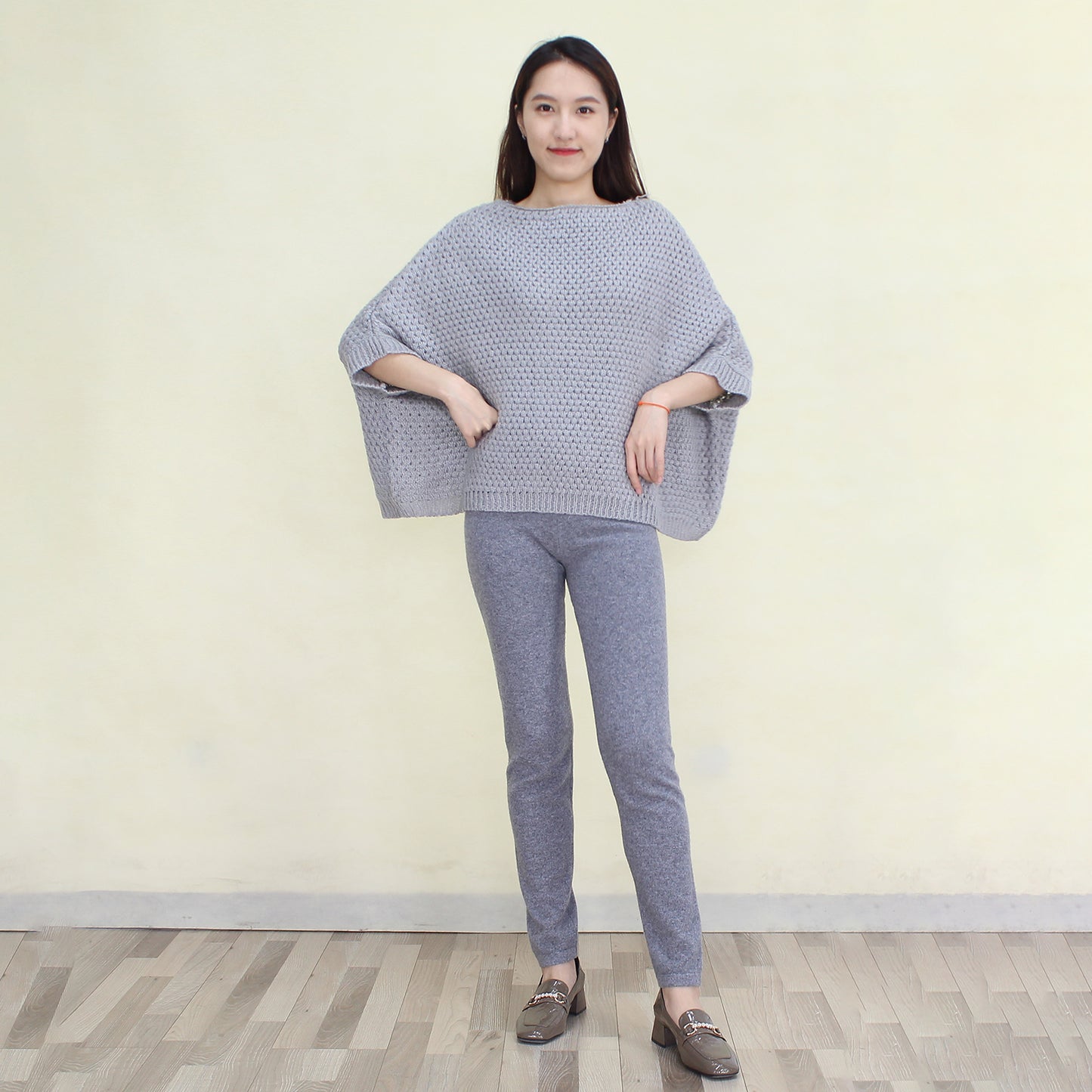 Women's cashmere pullover