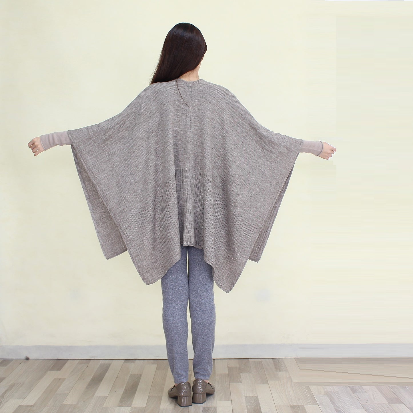 Women's cashmere shawl