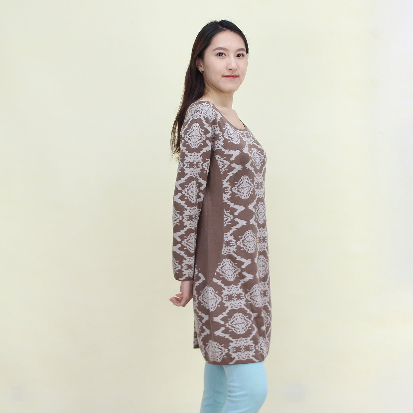 Women's cashmere pullover