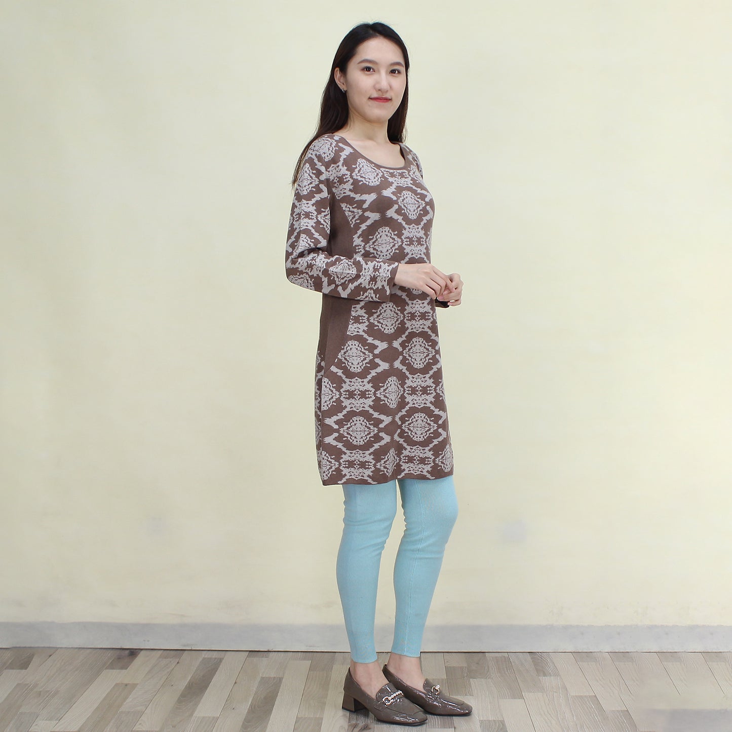 Women's cashmere pullover