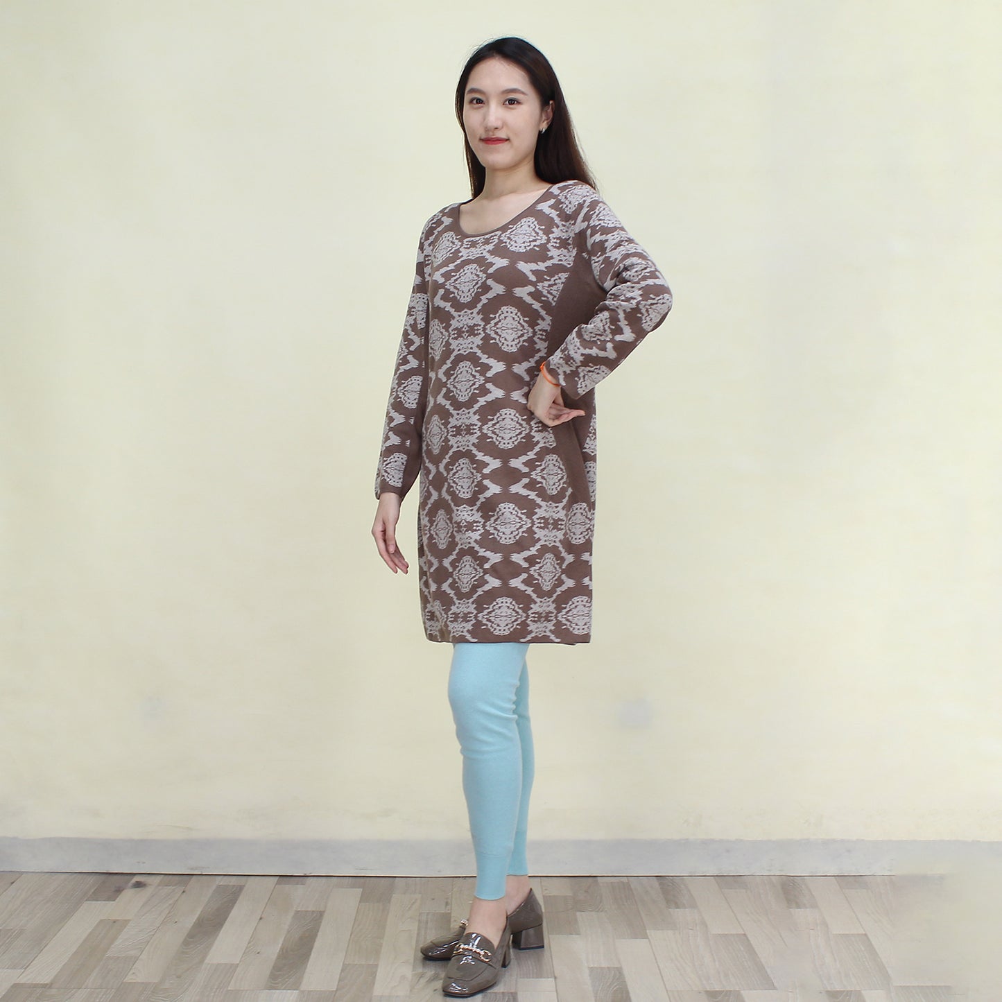 Women's cashmere pullover