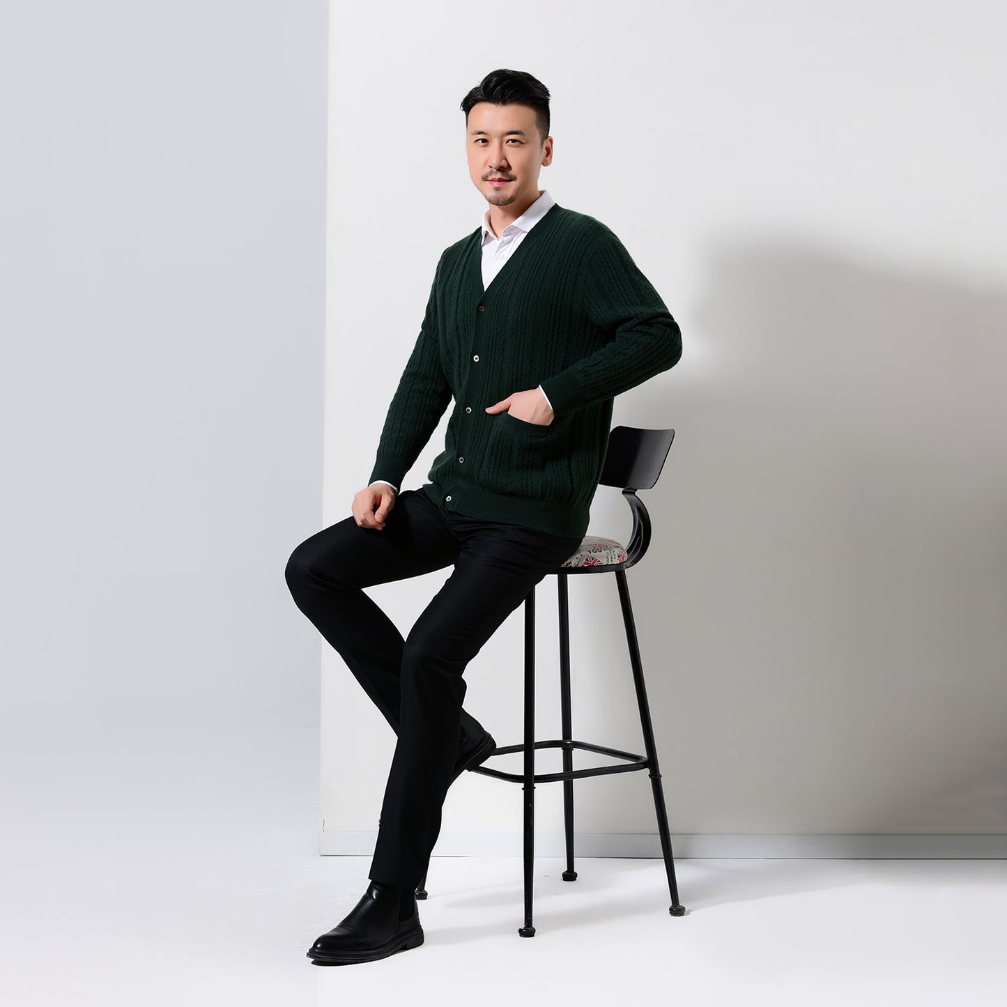 Men's cashmere sweater