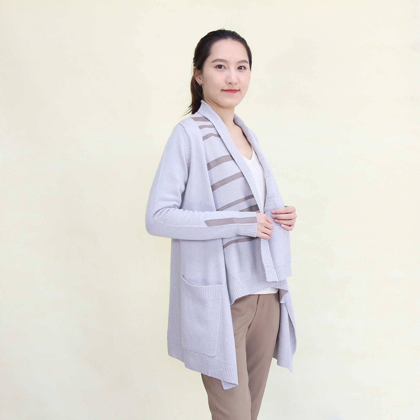 Women's cashmere coat with leather