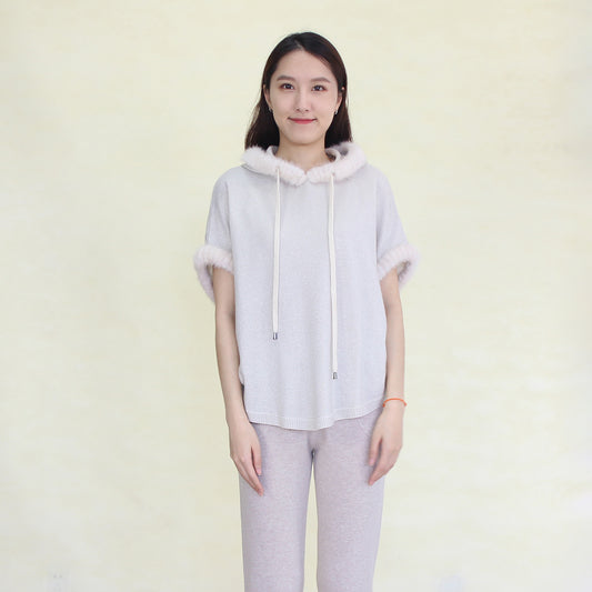 Women's cashmere pullover with mink trim