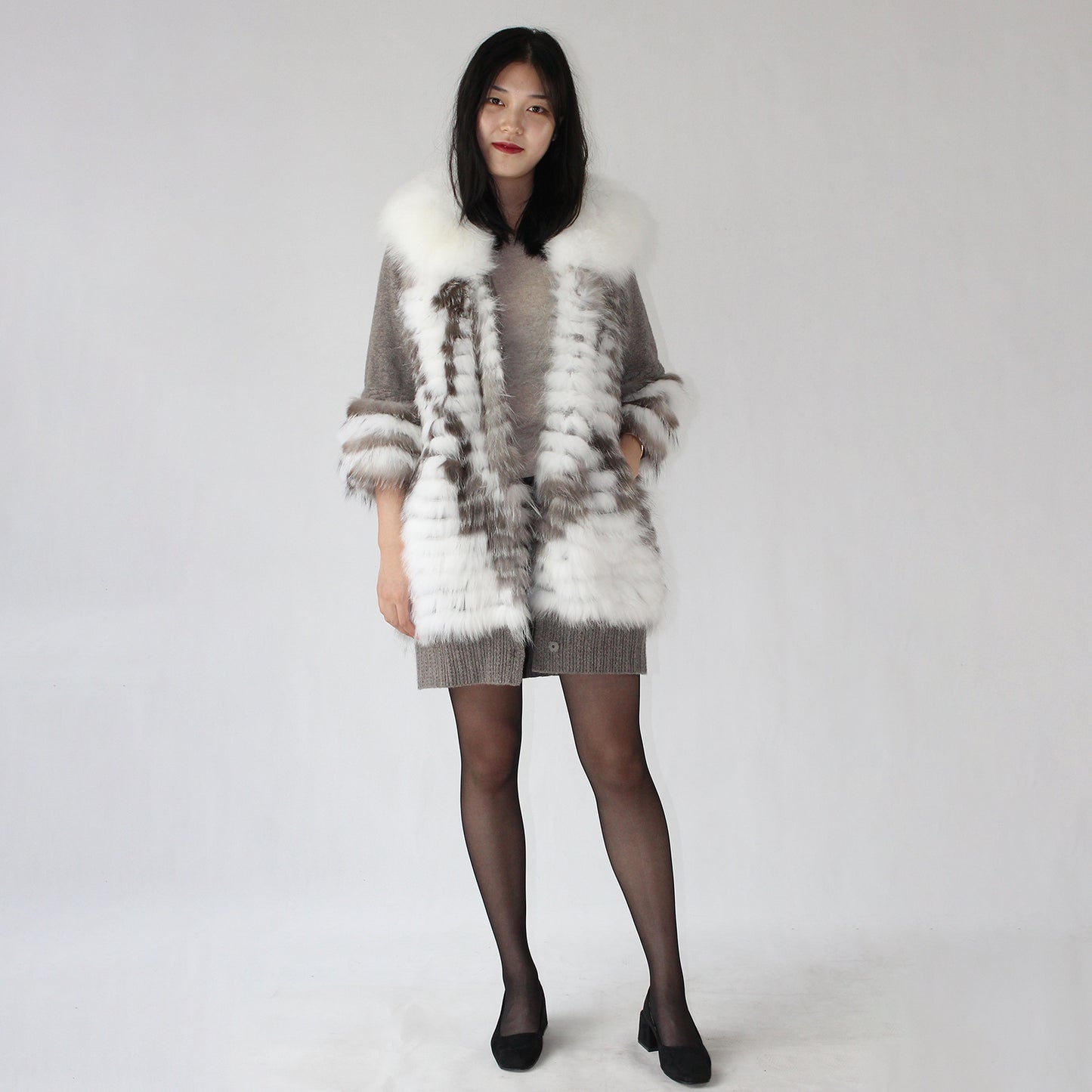 Women's cashmere coat with fox fur