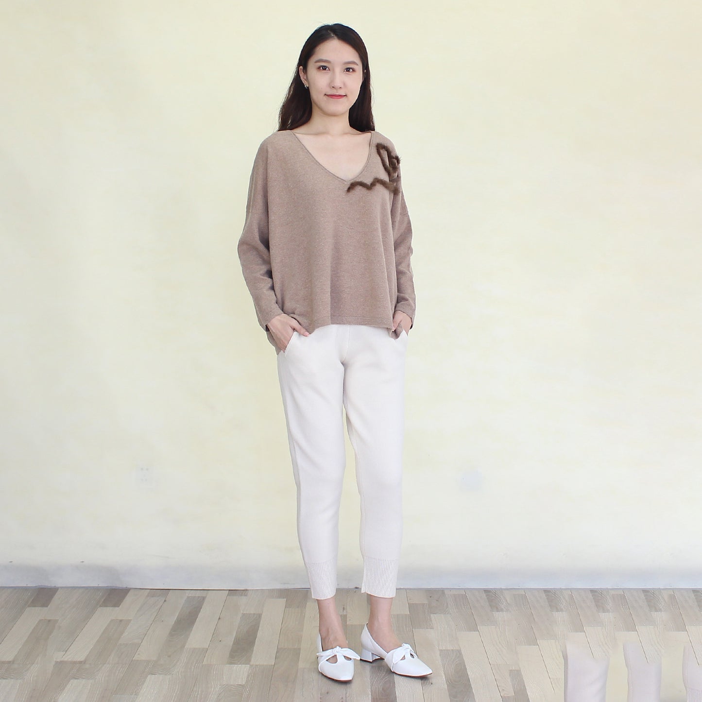 Women's cashmere pullover