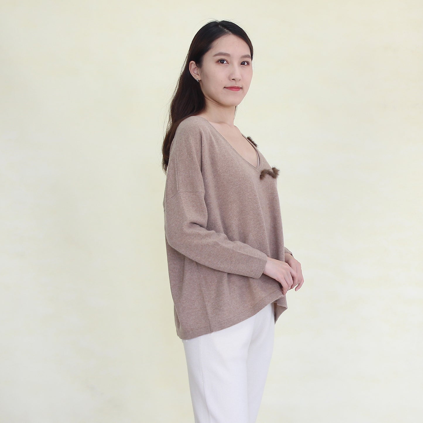 Women's cashmere pullover