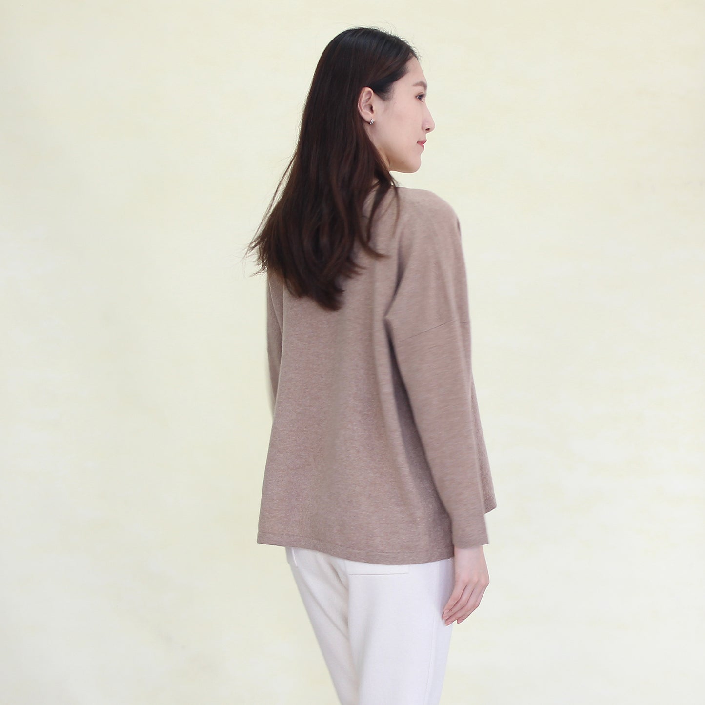 Women's cashmere pullover