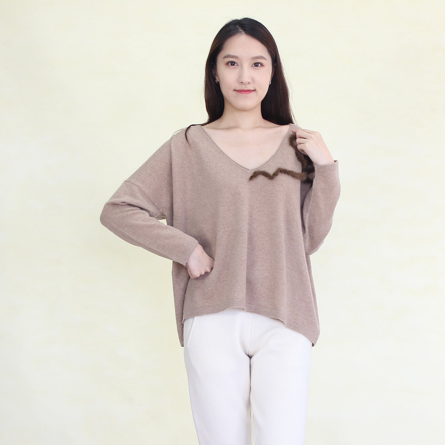 Women's cashmere pullover