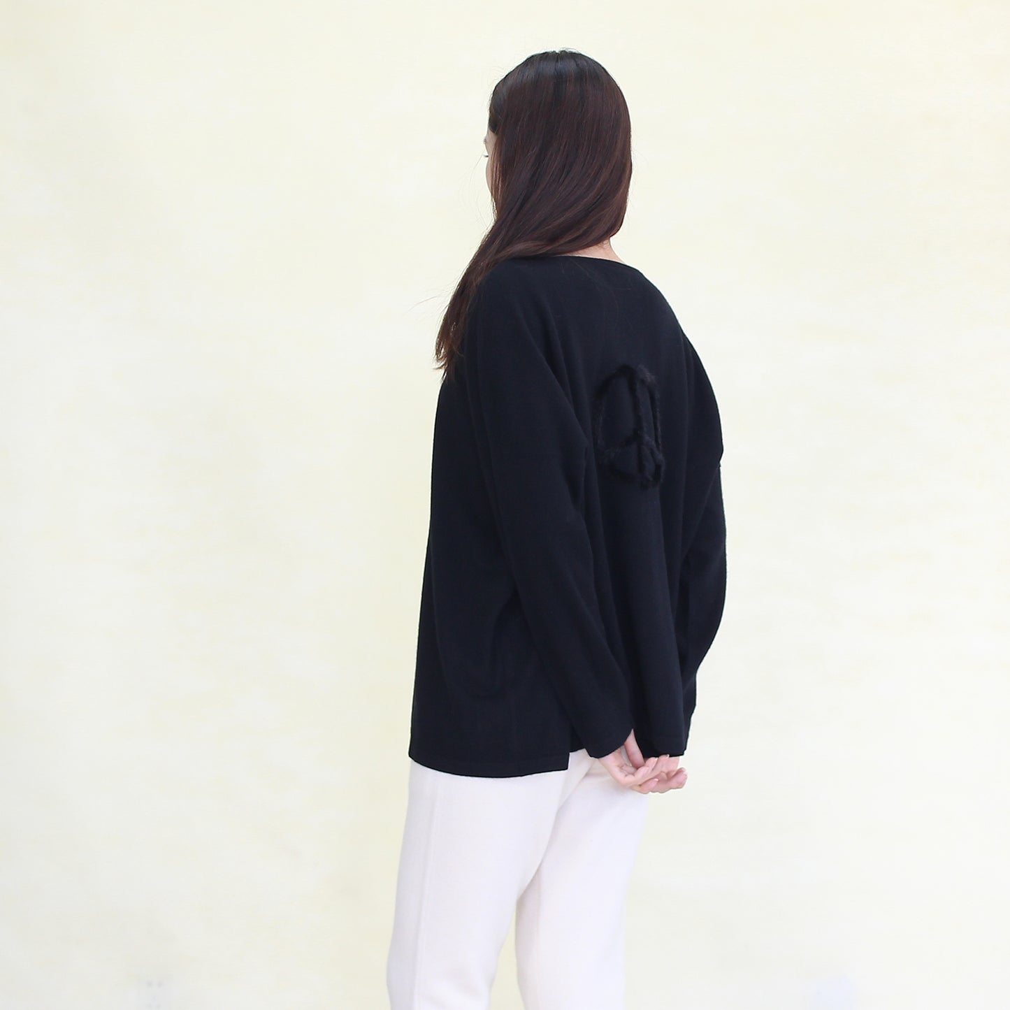 Women's cashmere pullover