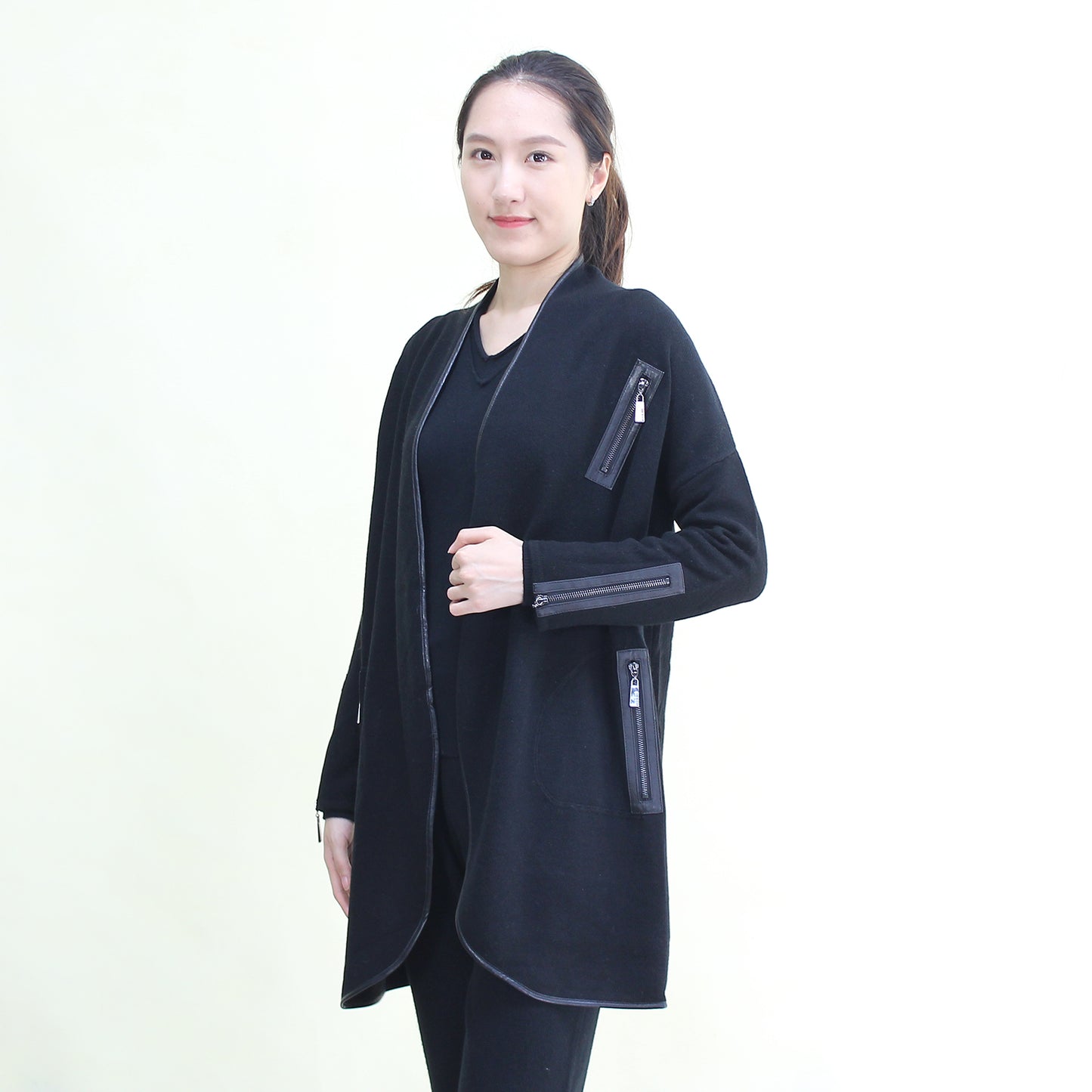 Women's cashmere coat with leather