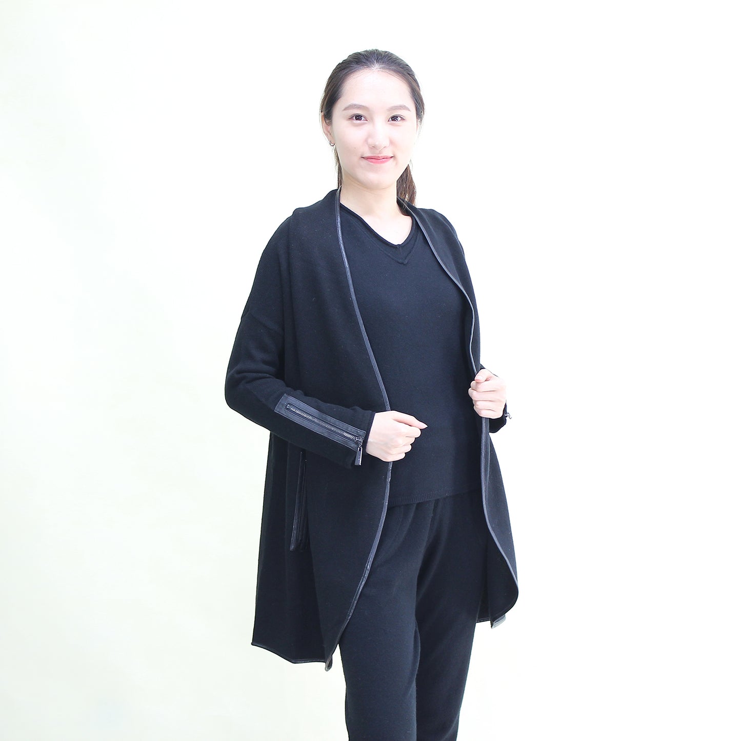 Women's cashmere coat with leather