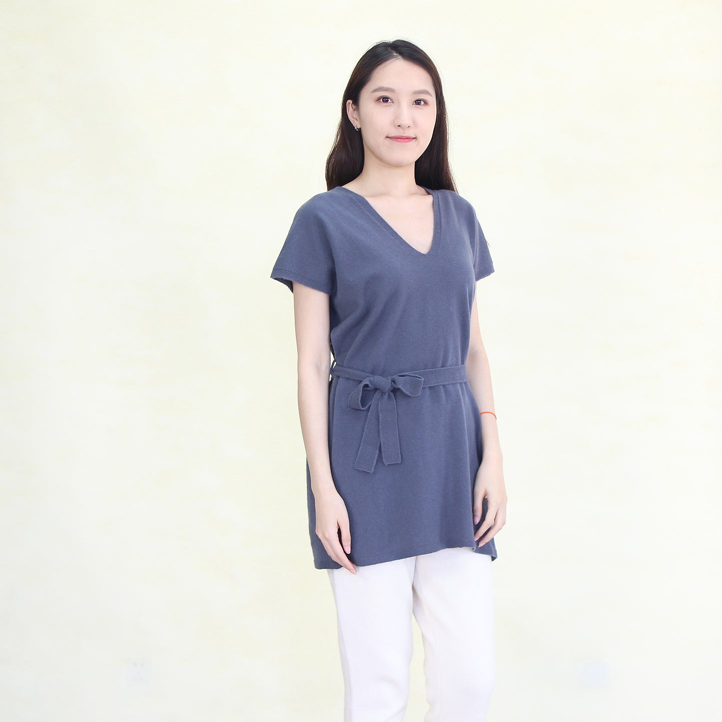 Women's cashmere pullover