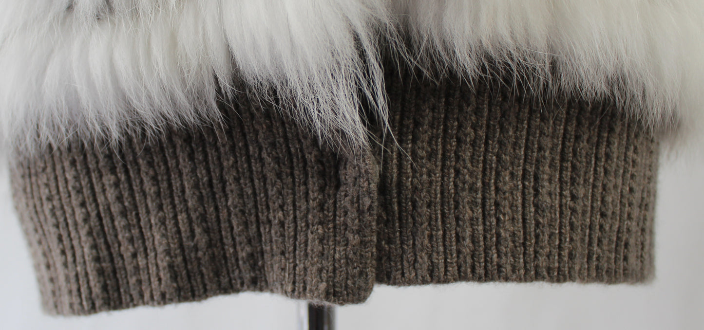 Women's cashmere coat with fox fur