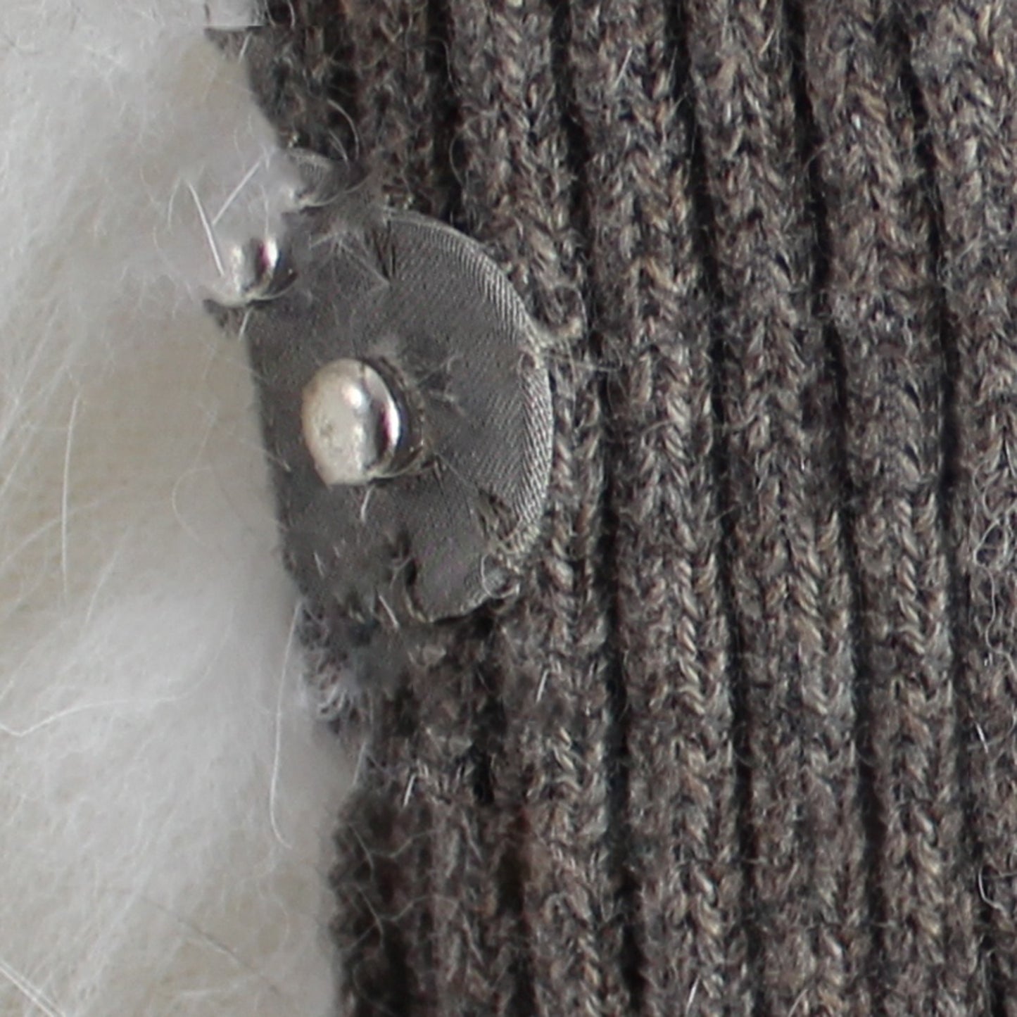Women's cashmere coat with fox fur